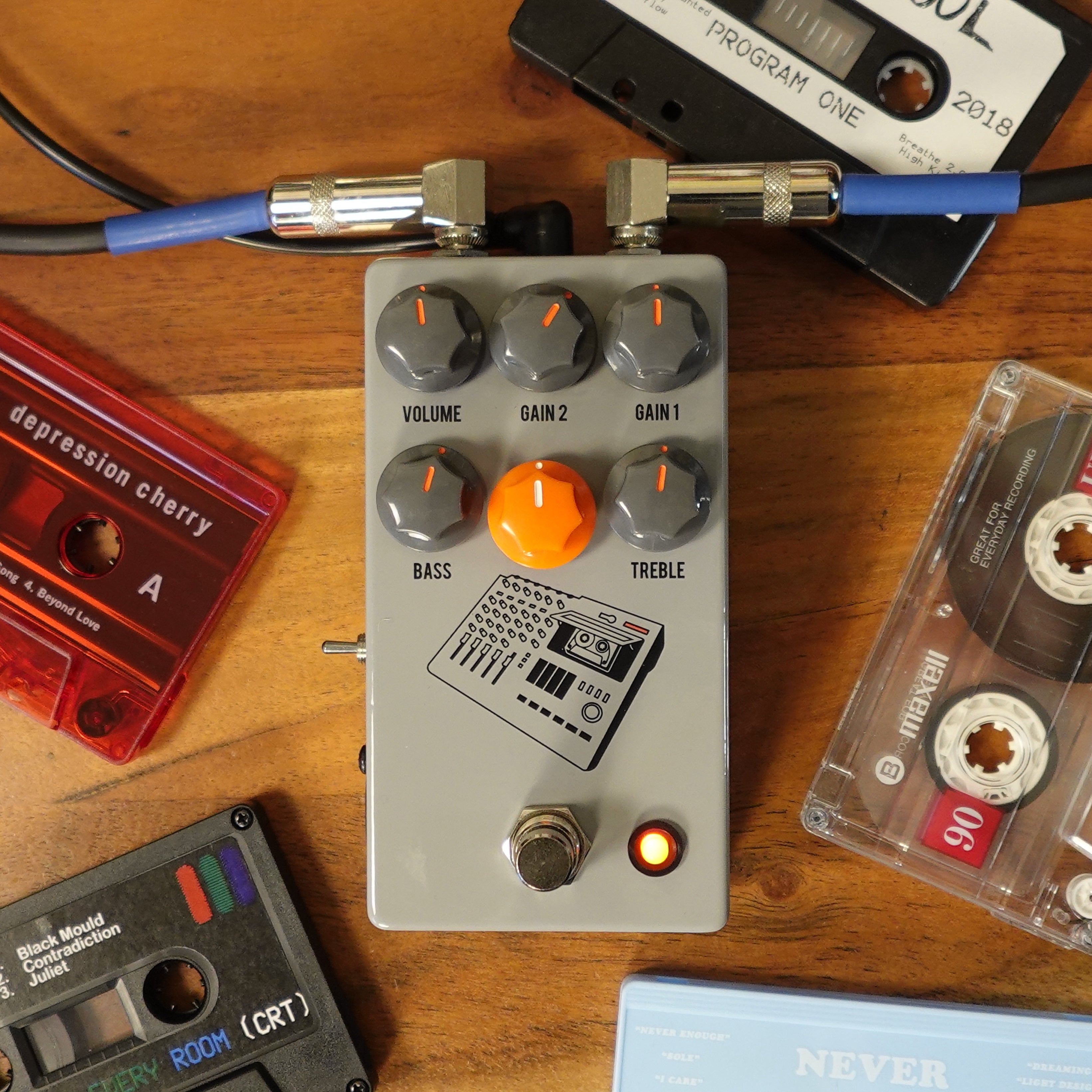 Tape Jockey (JHS 424 Gain Stage mod) – Cosmodio Instruments